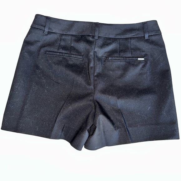 White House Black Market dress shorts - Picture 8 of 9